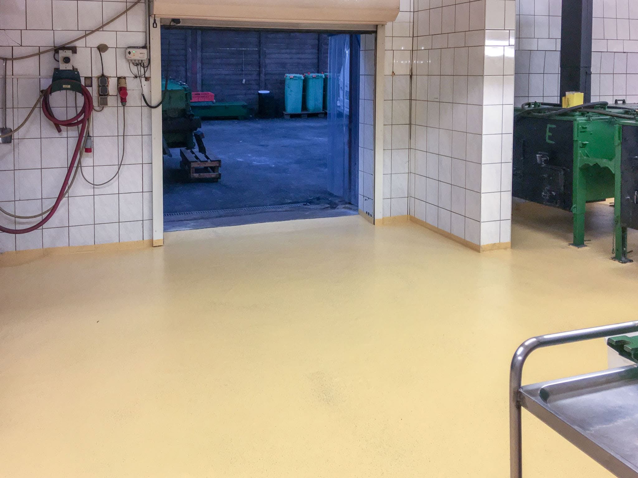 Flüssigkunststoff